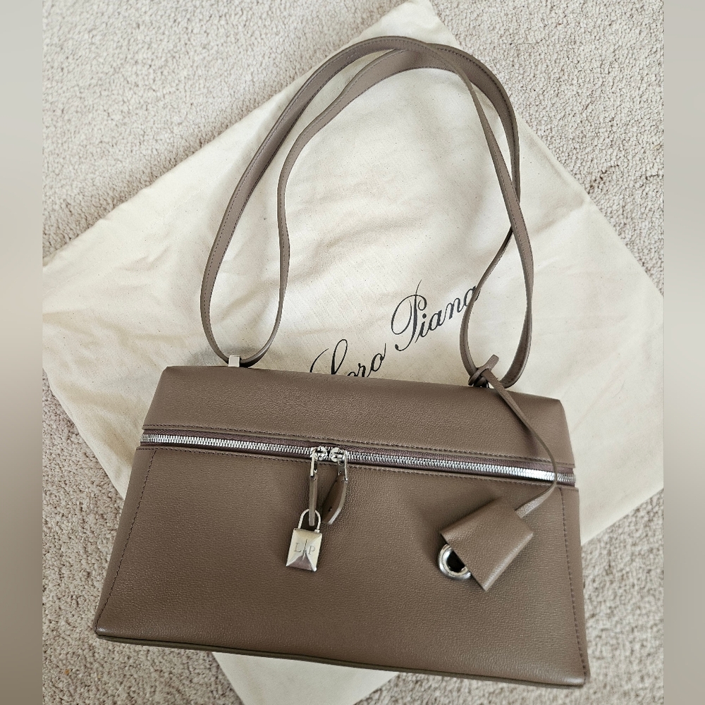 Loro Piana Extra Bag L27 Calfskin Warm Mastic/Antique Silver D0Q4 $4200 - Picture 13 of 13